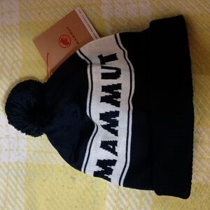 Mammu beanie ❄️❄️